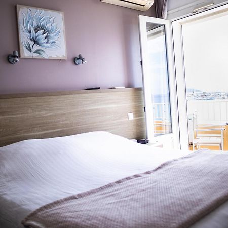 Hotel Beau Rivage Le Lavandou Exterior foto
