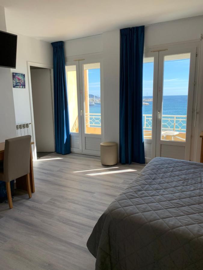 Hotel Beau Rivage Le Lavandou Exterior foto